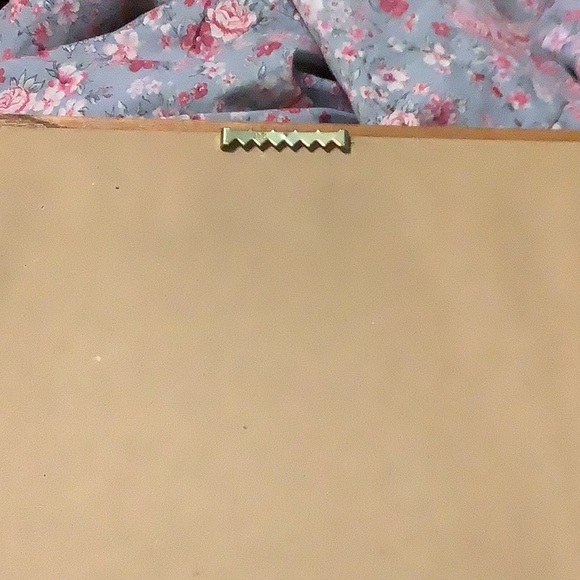 Adorable Shabby Chic Framed Water Coloring of a bathroom sink and plants. - Picture 8 of 10